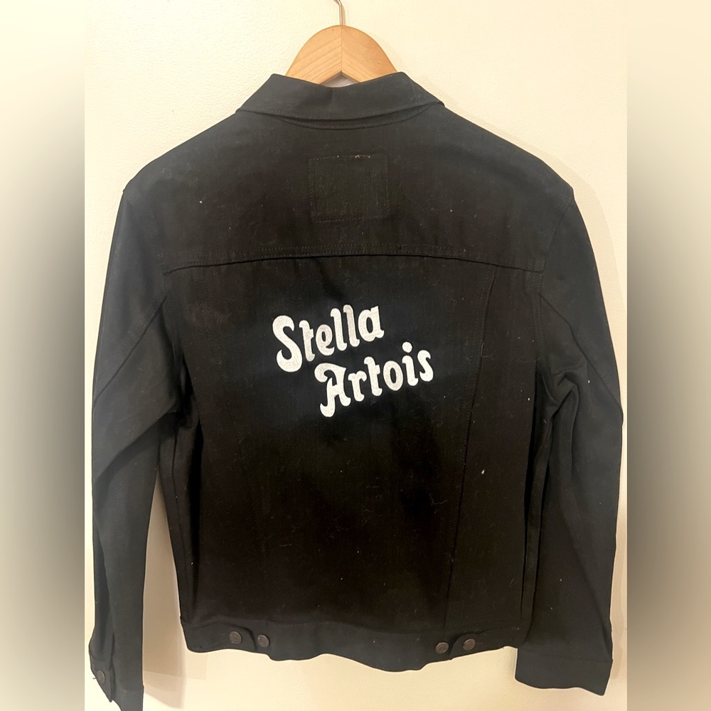 Stella Artois Embroidered Black Levi’s Jacket | unisex size medium NWT